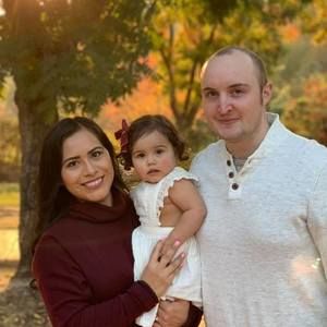 Meet your Posher, Amalia